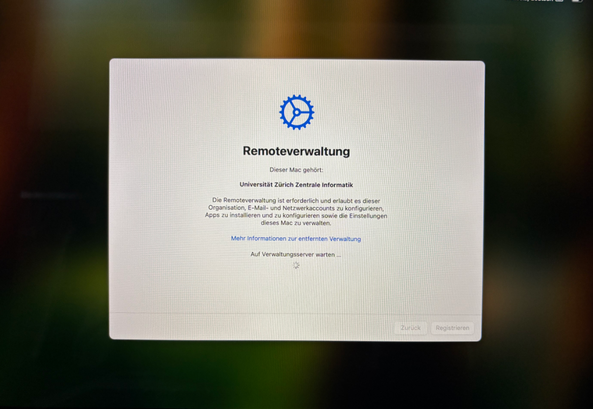 Danach erscheint erneut das Remote-Management-Fenster. Bitte warten Sie, bis die Einrichtung abgeschlossen ist.